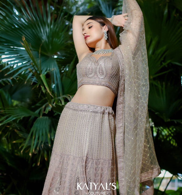 BEIGE LEHENGA - Katyals